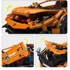 Ramiz Valdomas oranžinis sportinis automobilis