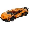 Ramiz Valdomas oranžinis sportinis automobilis
