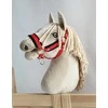 Super Hobby Horse Reguliuojamas kantaras hobi arkliukui A3 – raudonas su juodu kailiuku