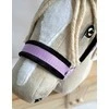 Super Hobby Horse Reguliuojamas kantaras hobi arkliukui – violetinis su juoda pūkine apdaila