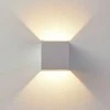 Aliumininis LED sieninis šviestuvas Esma, kampinis