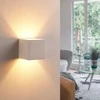 Sieninis šviestuvas Kay LED gipso šviestuvas, šviečiantis aukštyn ir žemyn