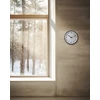 Arne Jacobsen Clocks Arne Jacobsen - Sieninis laikrodis su stotele - Ø16 cm - Juodas