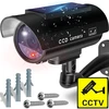 Atrapa Netikra CCTV kamera su saulės stebėjimo kamera, mirksinčia LED lempute ant sienos