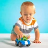 Bright Stars Bright Starts – žaislinis automobilis „Rattle Roll Buggie™“, mėlynas – (BS-81559)