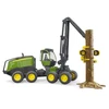Bruder John Deere 1270g kombainas su medžio šaka