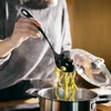 Fiskars – esminis makaronų šaukštas