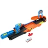 „Hot Wheels“ – miestą transformuojantis kaskadininkų garažas (JHL94)