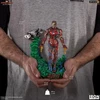 „IronStudios“ – „Marvel Spider-Man Toli nuo namų: Prabangi BDS 1:10 meno statula – „Iron Man Illusion“