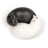 Kikkerland - Purrfect druskos ir pipirų purtyklės - juodos ir baltos - 8,25 cm x 3,75 cm x 6,5 cm