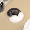 Kikkerland - Purrfect druskos ir pipirų purtyklės - juodos ir baltos - 8,25 cm x 3,75 cm x 6,5 cm