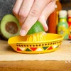 Kikkerland – Sombrero citrusinių vaisių spaudyklė – 4,75 x 4,5 x 1,75 colio
