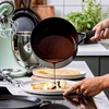 KitchenAid - Klasikinis kaltinis puodas - juodas - 20 cm / 3,1 l