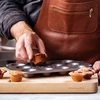 KitchenAid - Metalinės kepimo formos, mini apvalios kepimo formos, 12 vnt. - sidabrinės