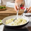 KitchenAid - Spalvota aliuminio keptuvė - matinės juodos spalvos - 30 cm