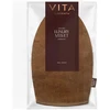 Vita Liberata – prabangi aksominė įdegio pirštinė