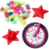 Lean Toys Spalvoti žvaigždučių formos stipinų karoliukai 2 cm 35 vnt.