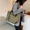 Moteriška rankinė