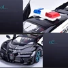 Policijos automobilis su nuotolinio valdymo pulteliu