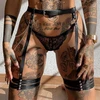 Seksualūs odiniai nelaisvės diržų komplektai