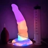 Tikroviškas faloimitatorius su ejakuliacijos funkcija Luminous