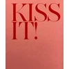 KNYGA Abbie Trayler Smith Kiss It!