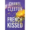 KNYGA Chanel Cleeton French Kissed