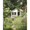KNYGA Jane Cumberbatch Pure Style in the Garden