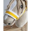Super Hobby Horse Hobio arkliuko kantaras A3 su balta pūkine apdaila ir pavadžiu