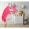 Super Hobby Horse Vienaragis Hobby Horse lazdoje su neonine rožine karčiene ir sidabriniu ragu