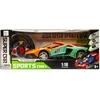 Oranžinės spalvos nuotoliniu būdu valdomas sportinis automobilis su LED žibintais