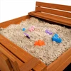 Vaikiška medinė smėlio dėžė su uždengimu ir suolais Baby Mix 120x120 cm