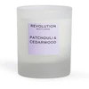 Revolution Home „Patchouli and Cedarwood“ kvapioji žvakė – 170 g