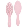 WET BRUSH WETBRUSH GO Žalias™ TREATMENT & SHINE plaukų šepetys su sintetiniais šereliais ir natūraliais aliejais, rožinis