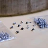 50 vnt. cirkonio kniedžių rinkinys rankdarbiams ir "pasidaryk pats" projektams, 5,2 mm, 100 % pagaminta Italijoje (juodos spalvos)