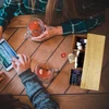 Arbatos dėžutė (gulinti) modernus arbatos pakelių laikiklis, pagamintas iš medžio, boho stiliaus, skirta laikymui ir serviravimui, su išimamu stalčiumi, universali, dekoratyvinė arbatos dėžutė, rankų darbo