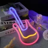 Pakabinamas šviestuvas Dwooke gitaros neoninis ženklas, muzikinė gitara, led neoninės šviesos sienų dekoravimui, neoninis šviesos ženklas, usb/baterijomis maitinamas neoninis muzikos ženklas, šviečiantis ženklas barui, muzikos studijai, miegamajam, vakarėliui, klubui