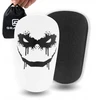 Grajto Maži, priglundantys, lengvi futbolo blauzdų apsaugos r. M 12x8cm Joker