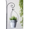 Metalinis stovas gėlėms su 2 pakabinamais vazonais – 141,5 cm