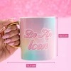 Paris Hilton Be An Icon keramikinis puodelis, 450 ml, stilingas kavos puodelis su citata, idealus kasdieniam naudojimui, plauti rankomis, 13.4 x 10.5 cm, baltas