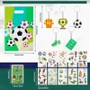 Sinmoe 50 futbolo vakarėlio dovanų rinkinys, įskaitant 10 futbolo vakarėlio maišelių, 10 futbolo raktų pakabukų, 10 futbolo labirinto žaislų, 10 magnetinių skirtukų, 10 tatuiruočių lipdukų berniukams ir mergaitėms