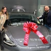 Daklunar automobilio kaspinas 58cm didelis raudonas kaspinas automobiliui gimtadienio proga didelis dovanų kaspinas raudonas kaspinas didelis dovanų kaspinas didelis kaspinas automobiliui didelis kaspinas 18 gimtadienio proga automobiliui