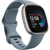 Google Fitbit Versa 4 - išmanusis laikrodis moterims / vyrams - kūno rengybos seklys su integruotu Gps ir telefono funkcija, 6 dienų baterijos veikimo laikas, 40+ treniruočių režimų - kūno rengybos laikrodis, suderinamas su Android / Ios