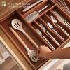 Kitchenedge Premium įrankių ir stalo įrankių laikiklis virtuvės stalčiams, išplečiamas iki 71 cm pločio, 10 skyrių, 100% akacija