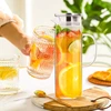 Stiklinė karafa su dangteliu 1.5 l vandens karafa su dangteliu stiklinė vandens karafa su dangteliu stiklinis ąsotis stiklinė karafa vandens ąsotis