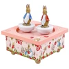 Trousselier muzikinė dėžutė "peter Rabbit" su šokančiais personažais