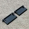Uleiva 1 pora (2 vnt.) atsarginių juodos spalvos klaviatūros kojelių, suderinamos su sharkoon skiller sgk3 rgb klaviatūra, atsarginė dalis, klaviatūros stovo kojelės