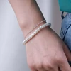 Yheakne vintažinė daugiasluoksnė apyrankė su perlais sidabrinė apyrankė su perlais apyrankė su perlų sruogomis perlų vėrinys apyrankė vestuvinė rankų grandinėlė papuošalai moterims ir mergaitėms (sidabrinė)