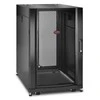 APC NETSHELTER SX 18U SERVER RACK ENCLOSURE 600MM X 900MM W/ SIDES Juodas