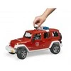 BRUDER 1:16 Jeep Wrangler gaisrinės automobilis su ugniagesiu, 02528